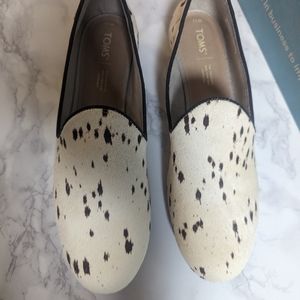 NEW - Toms Darcy - Burch Spotted Cow Hair